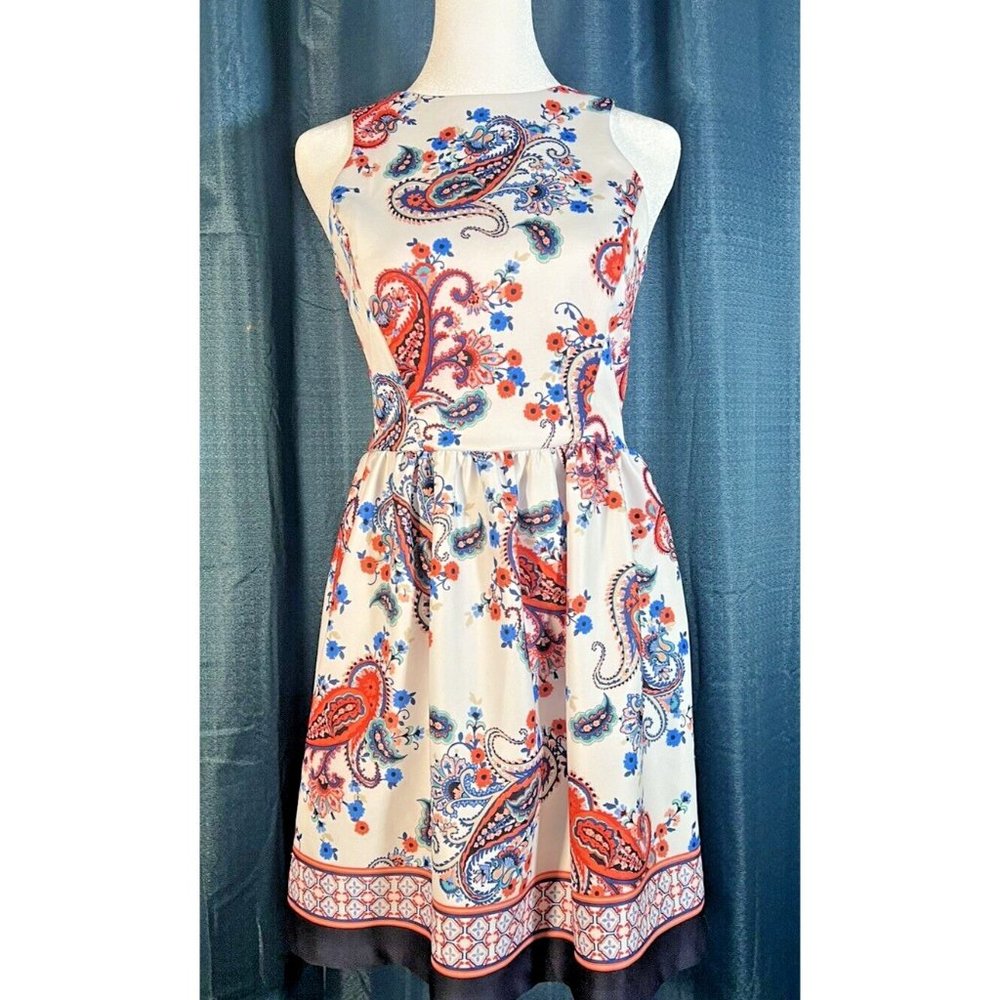 HONEY AND ROSIE sleeveless zip back paisley dress SZ small